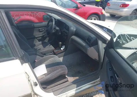 2000 Subaru Outback из США, поврежденный, VIN 4S3BH6757Y7631157